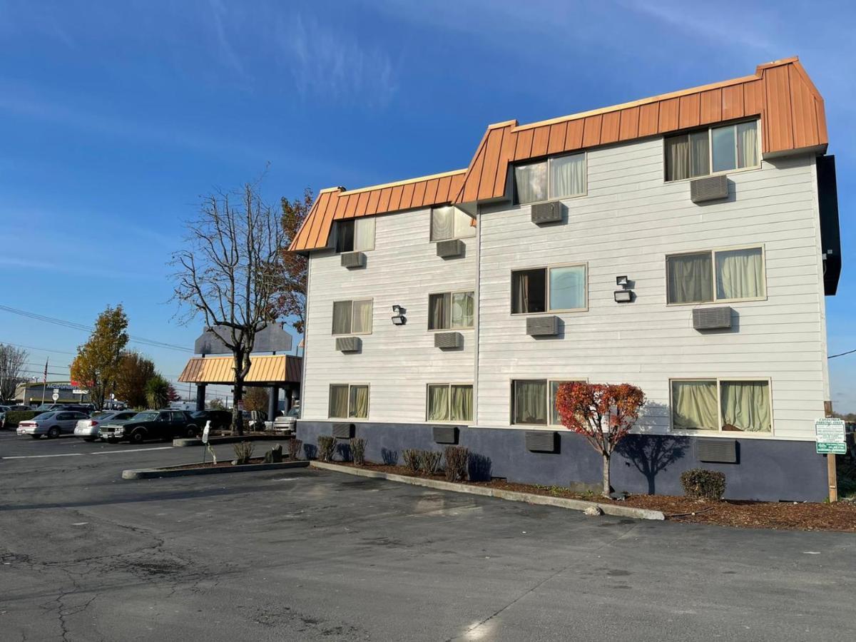 Portland Inn Екстериор снимка
