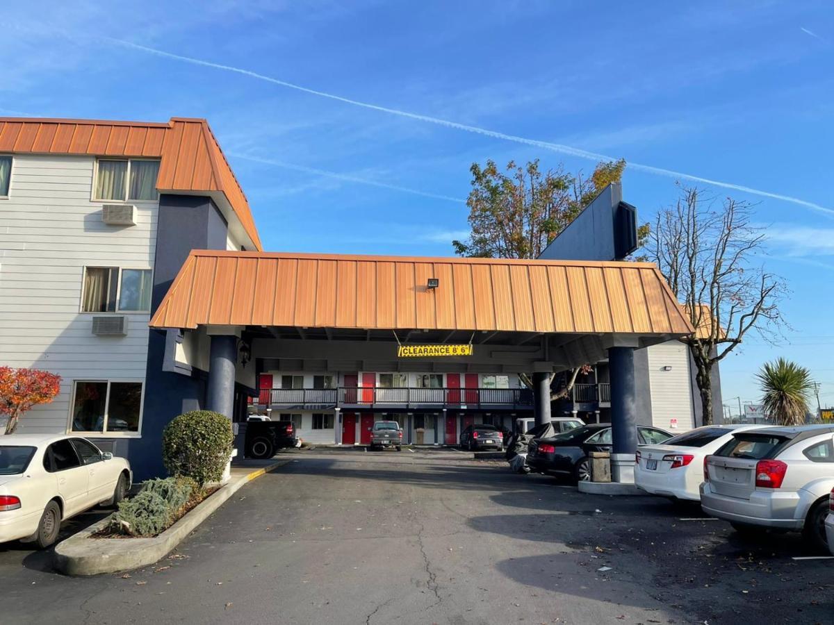 Portland Inn Екстериор снимка