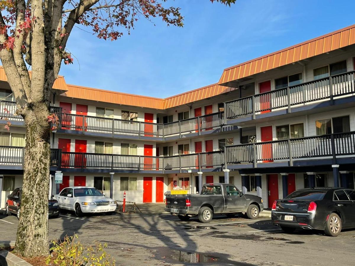 Portland Inn Екстериор снимка