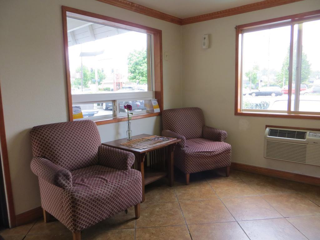 Portland Inn Екстериор снимка