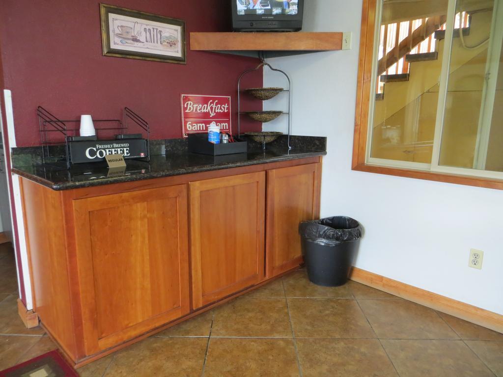 Portland Inn Екстериор снимка